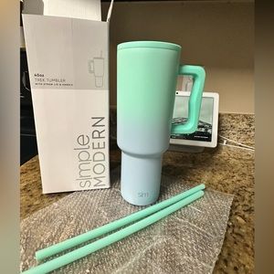 Simple Modern COOL MINT 40 TREK NIB